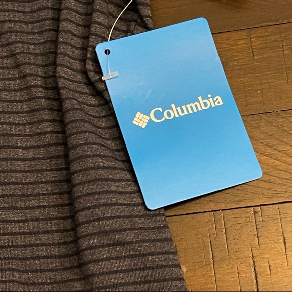 Columbia Cotton Stretch Tee - Picture 4 of 5